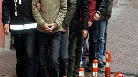 İ­s­t­a­n­b­u­l­­d­a­ ­F­E­T­Ö­ ­o­p­e­r­a­s­y­o­n­u­:­ ­7­4­ ­g­ö­z­a­l­t­ı­ ­k­a­r­a­r­ı­